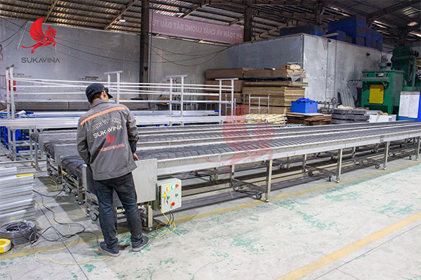 căn chỉnh và kiểm tra hệ thống băng tải tại nhà xưởng TP.HCM